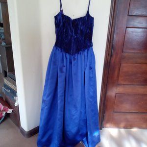 Gorgeous Evening Gown